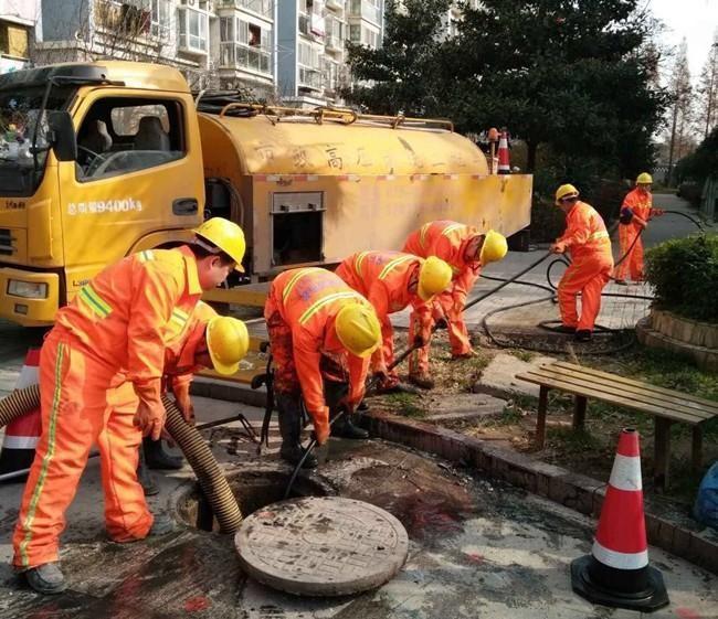 八所镇市政管道清淤