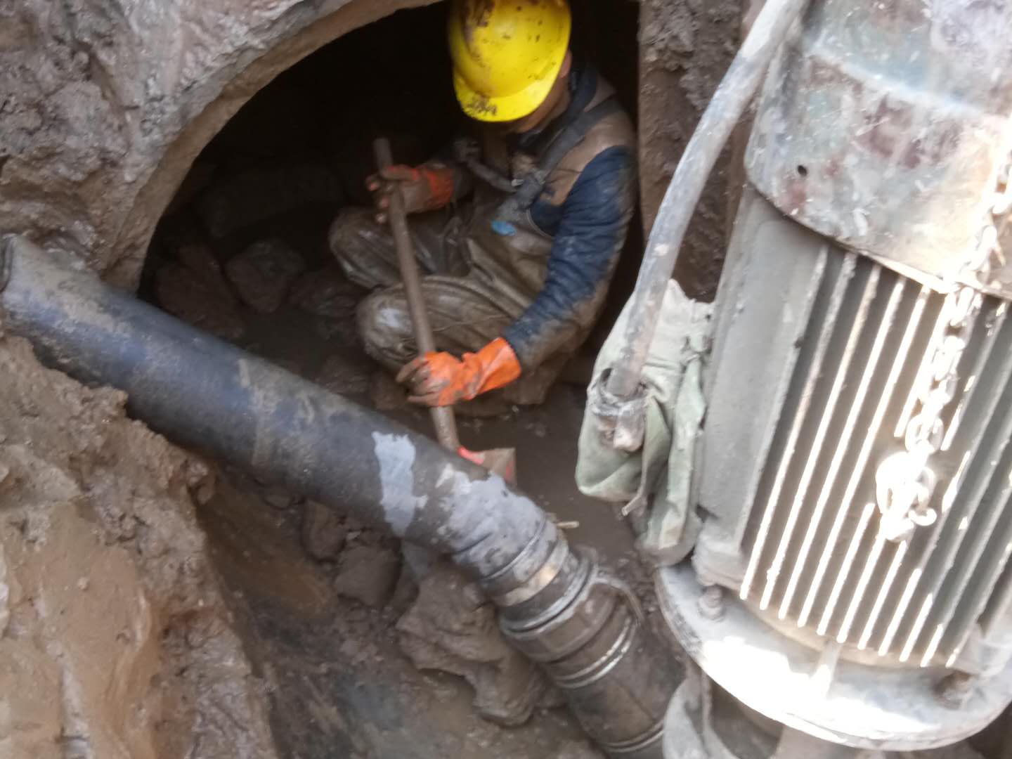 八所镇管道清淤