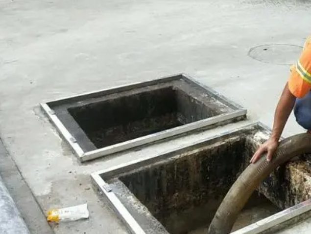 八所镇化粪池清理